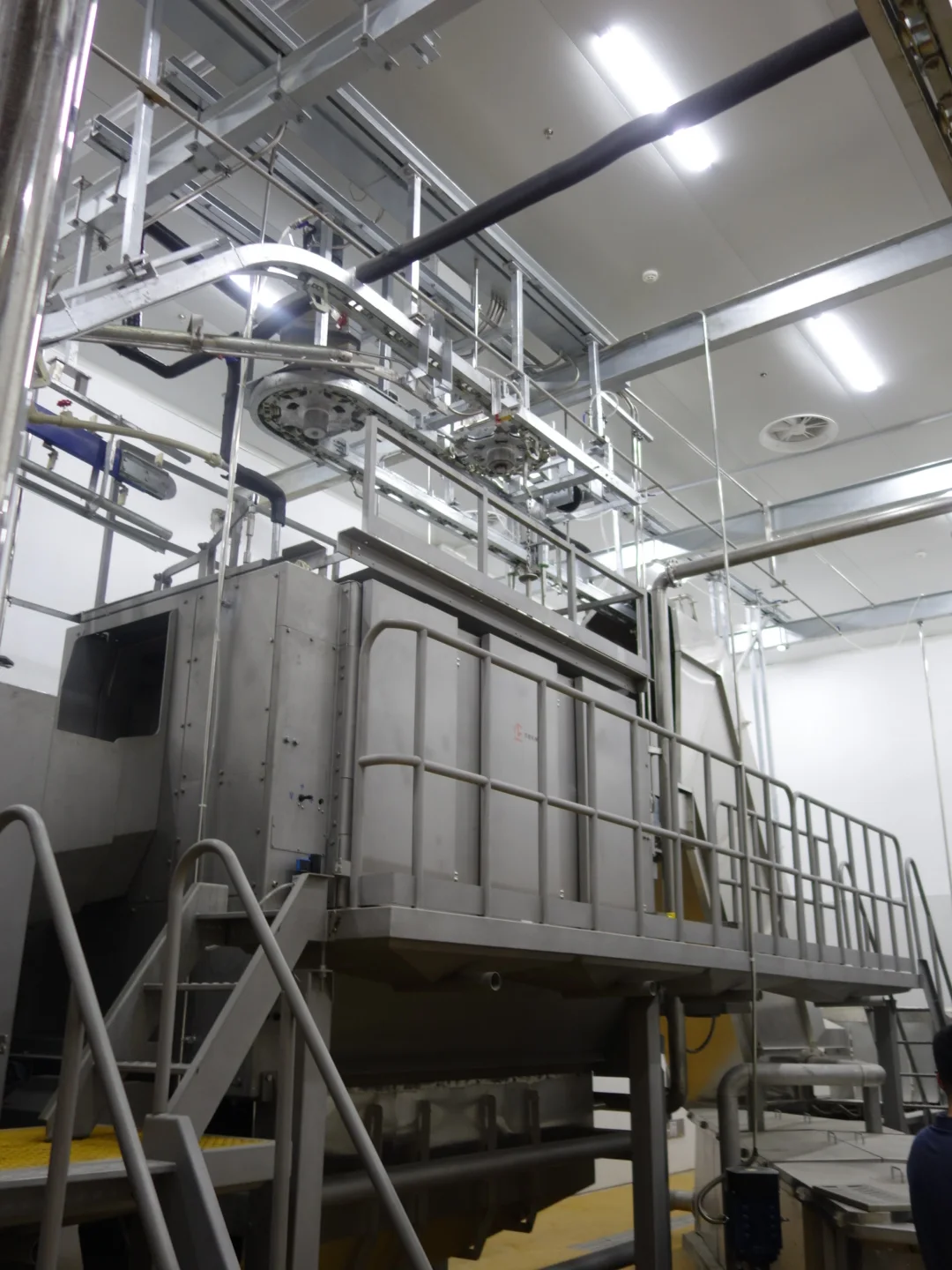 Automatic spiral pig hair removal machine - high speed hair removal in slaughterhouses