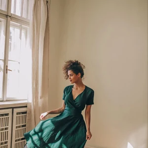 Elegant Deep Green Linen Dress with Belt Pockets for Women Classic Summer Midi Wrap Dress Simple Applique Decoration