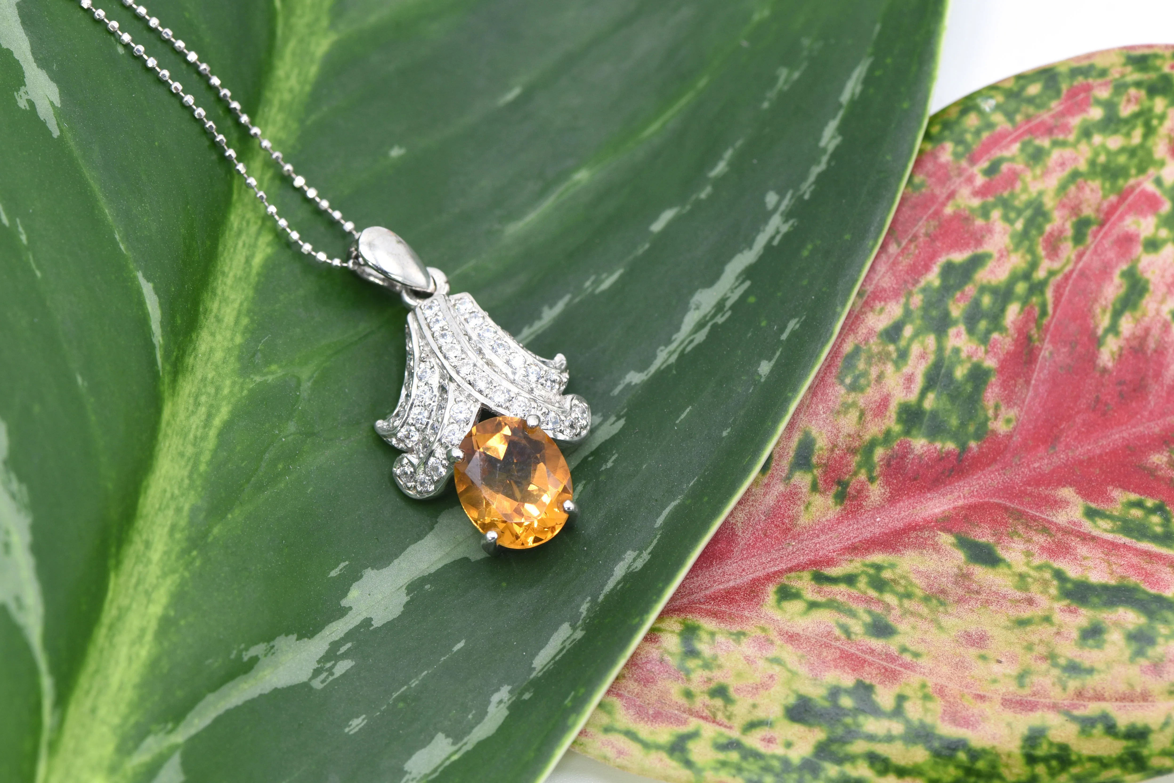 Silver 925 Elegant Pendent With Candy Oval Shape Natural Gemstone