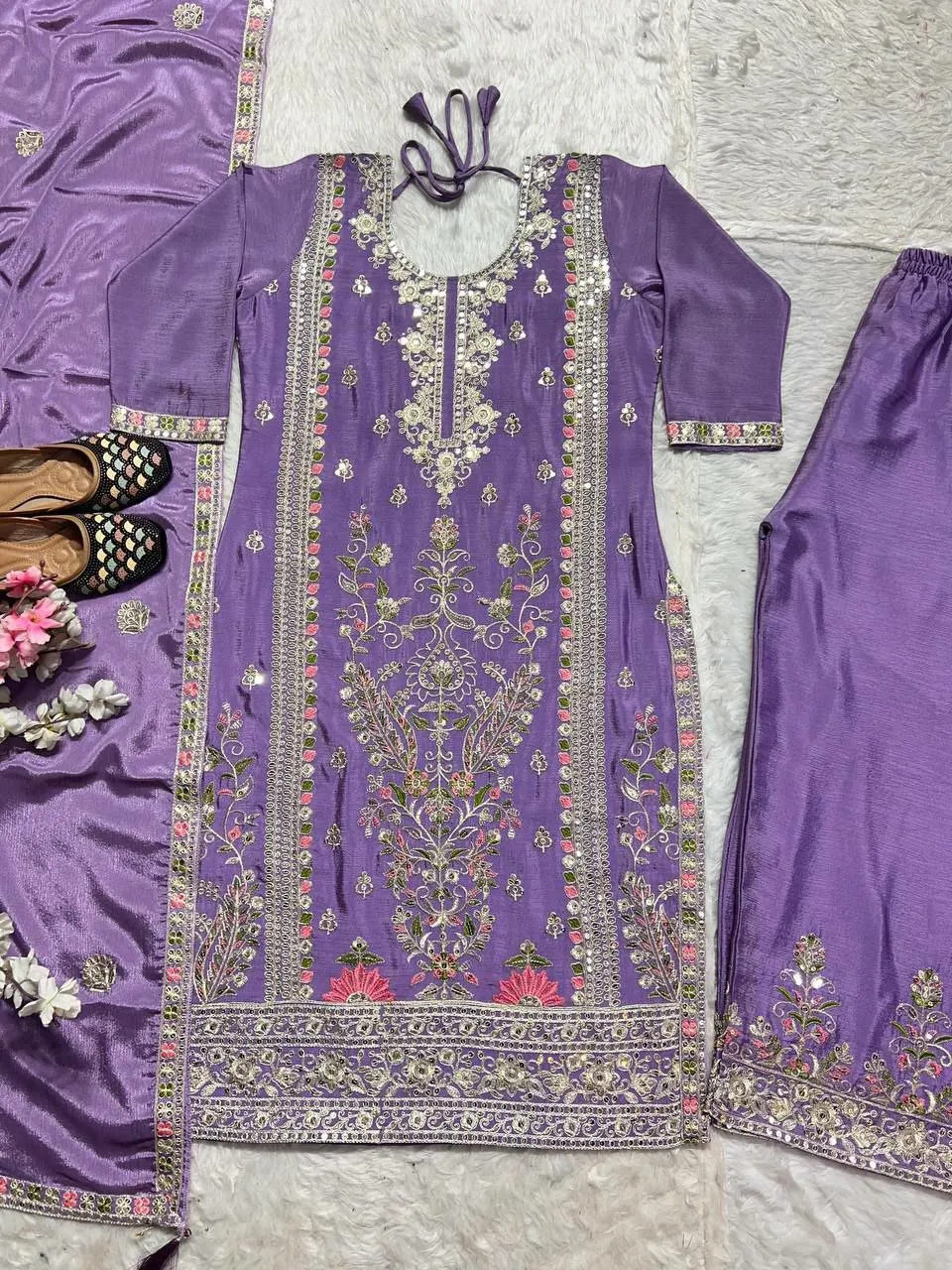 2025 Launching Exquisite Pure Chinnon Silk Indian Handmade Wedding& Party Wear Latest Punjabi Suit With Plus Size for Sale