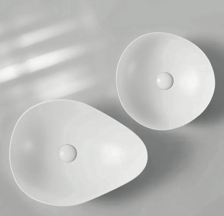 Chaozhou Favorable Ceramic Porcelain Bathroom Counter Top Basin Sink Ceramic Art Wash Basin Above Counter Bathroom Sink