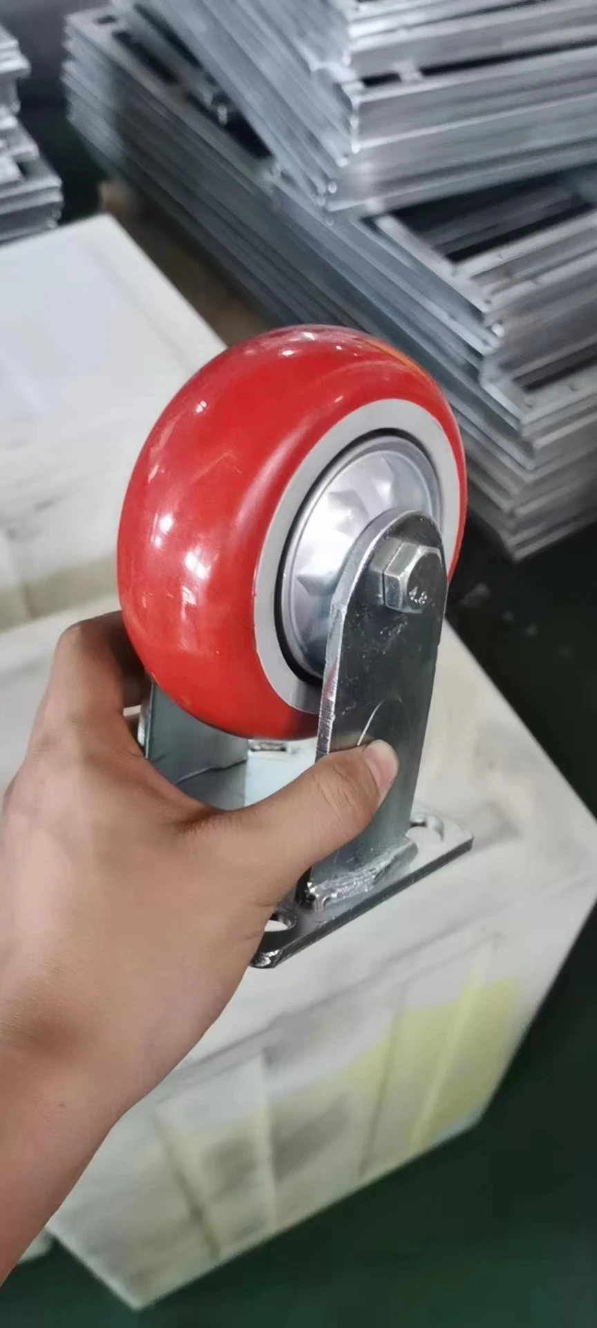 High Quality Plastic Laundry Cart And Laundry Trolleys For Hotel And