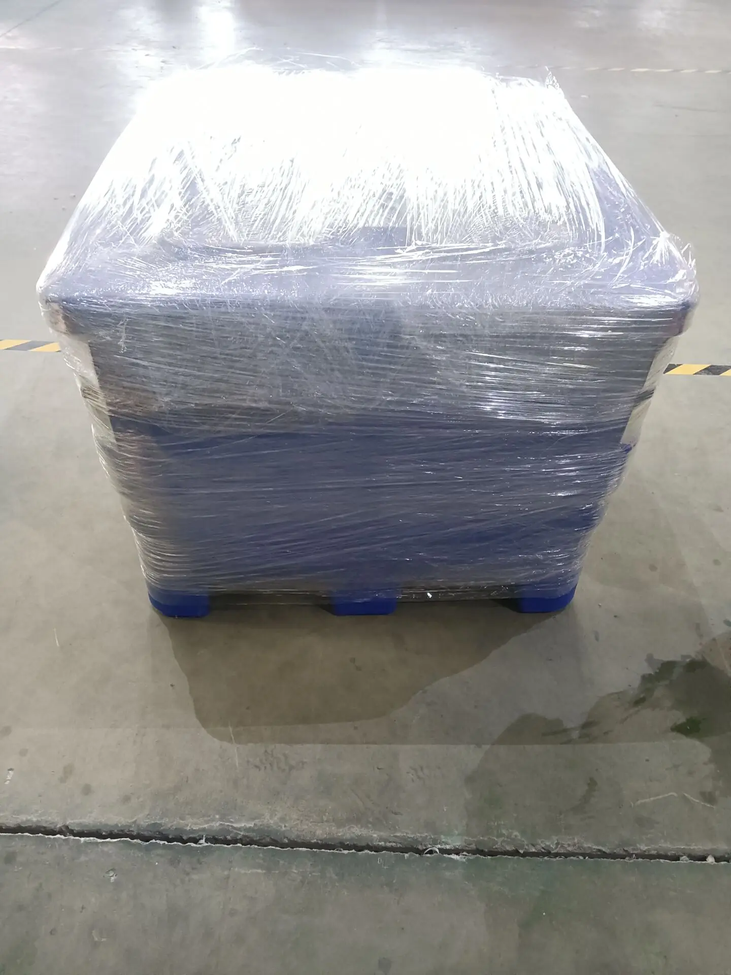 1000L Plastic Insulated Seafood Transport Container for Fresh Shrimp ...