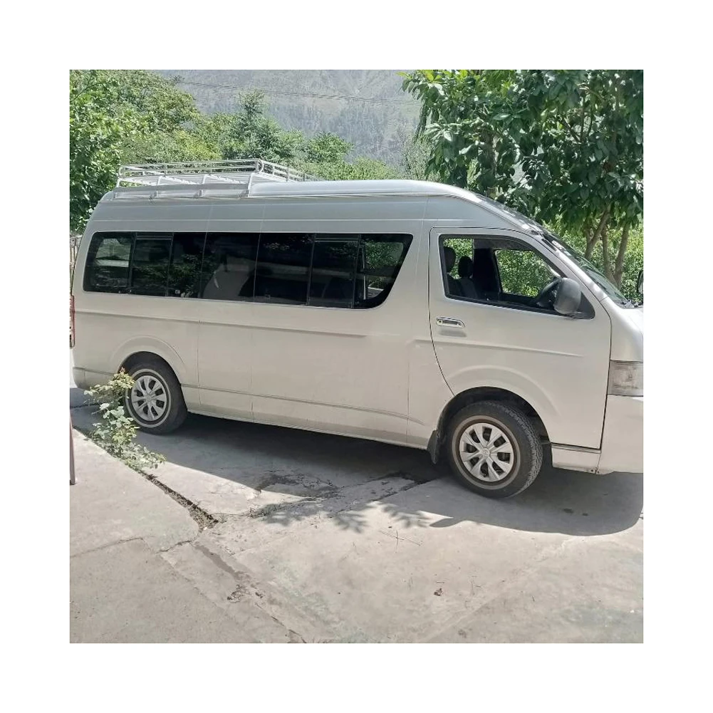 Used Toyota Hiace 15 Seater Van / Toyota Hiace Passenger Vans For Sale ...