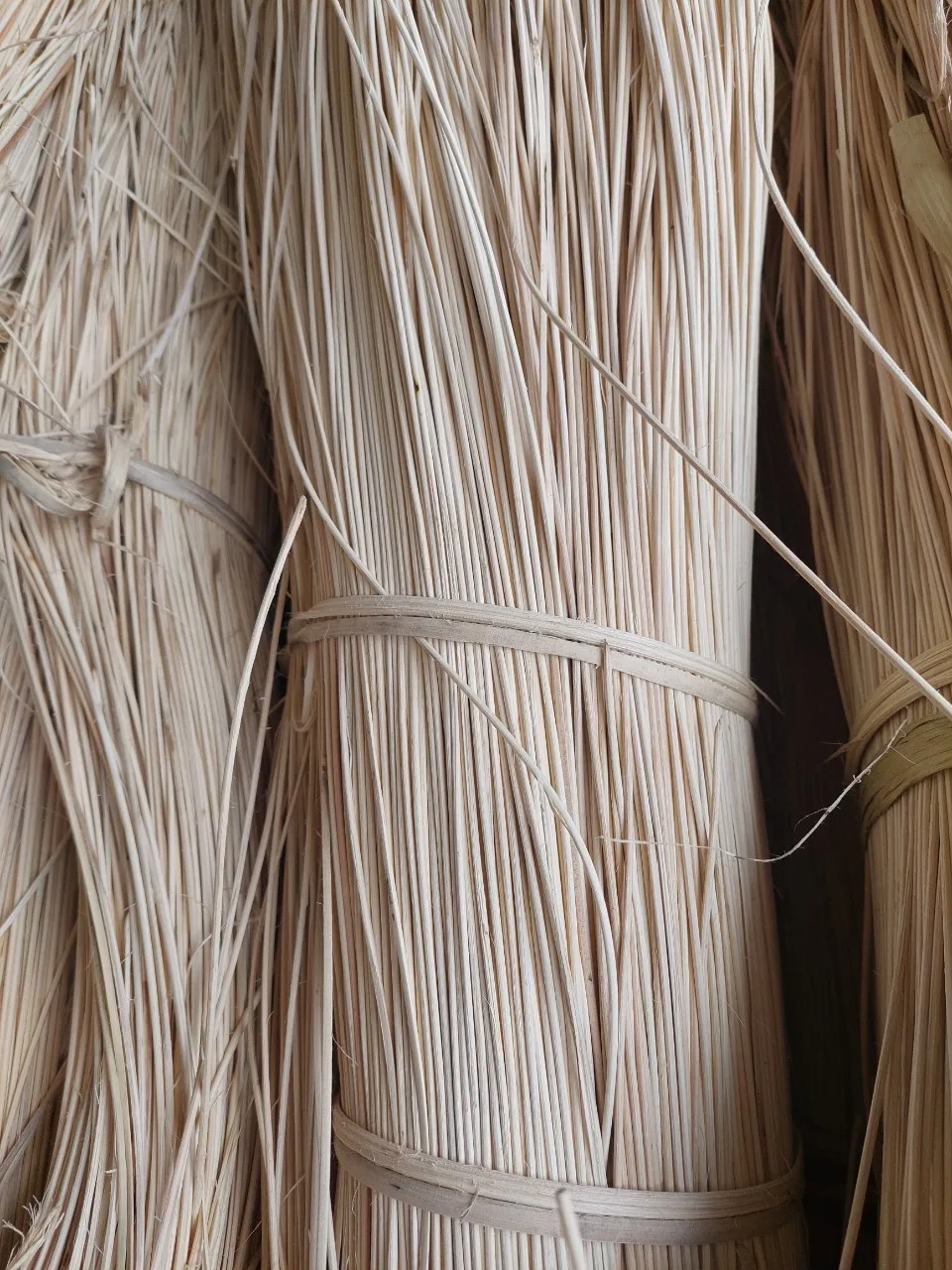 Raw Material Natural Bleached Rattan Cane Rattan Peeled Natural Rattan ...