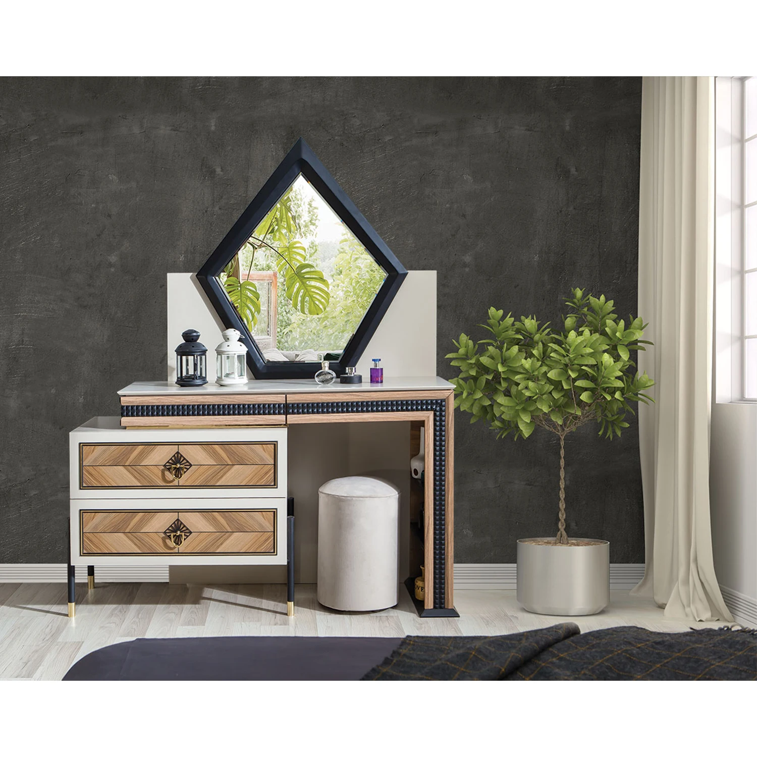 Luxurious Modern Bedroom Furniture Set With Functional Wardrobe Made In