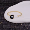 Tranche de géode d'agate noire
