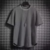 Gris oscuro