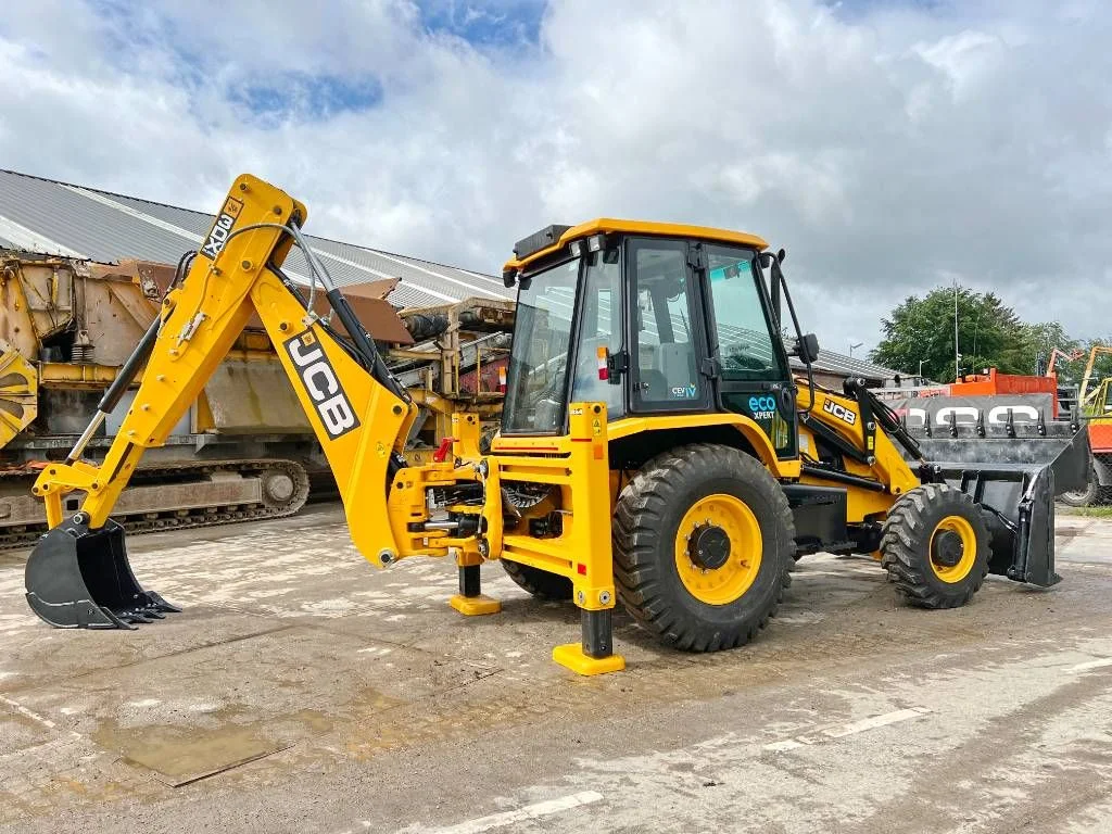 Fairly New and Used 3 Ton JCB 1CX 50hp Backhoe Loader with Motor Engine Pump Core Components for Agriculture and Construction