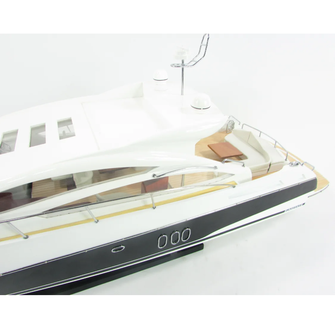 SUNSEEKER PREDATOR 62 WOODEN MODEL BOAT - HANDCRAFTED DISPLAY MODEL YACHT for DECORATION - MODERN YACHT MODEL