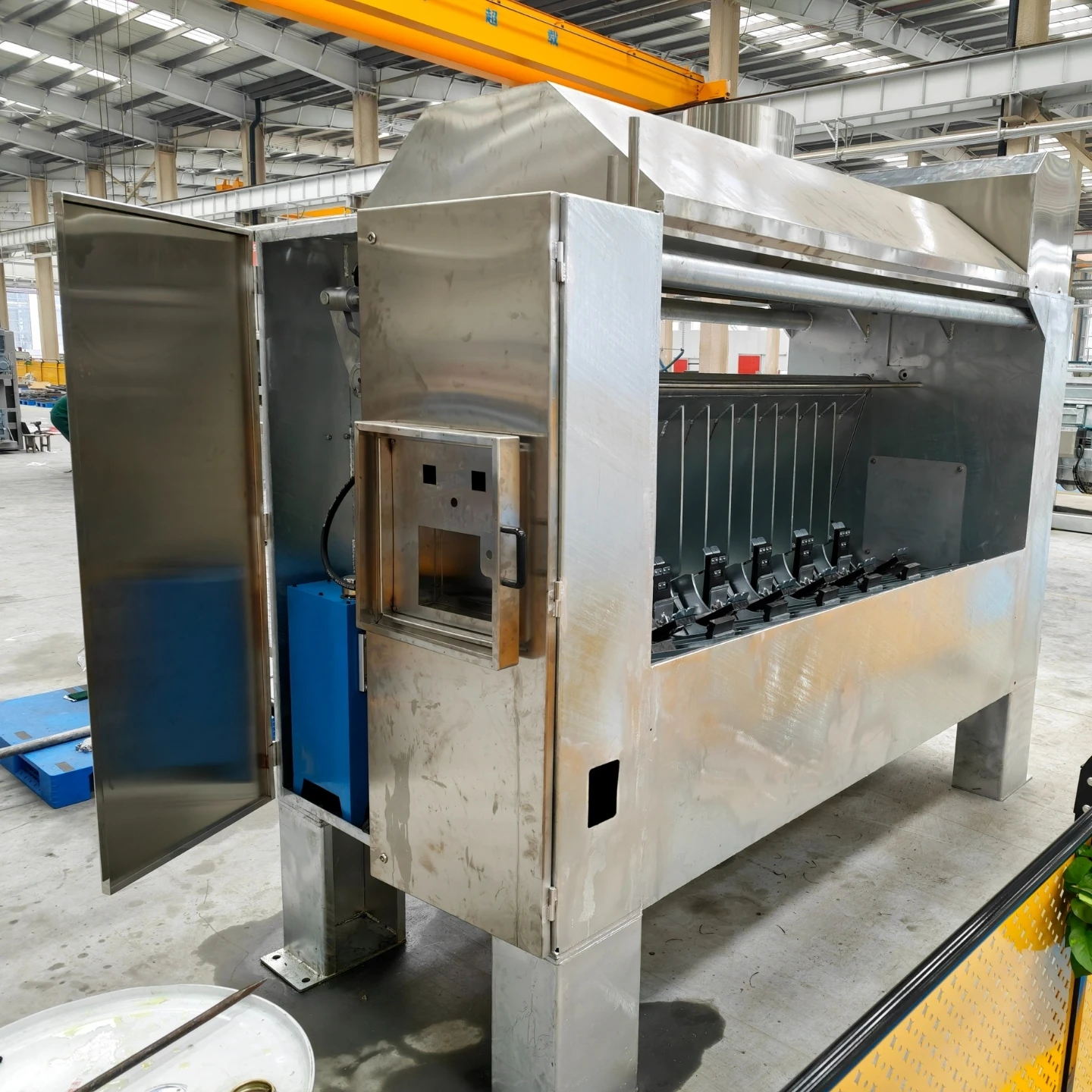 Automatic spiral pig hair removal machine - high speed hair removal in slaughterhouses