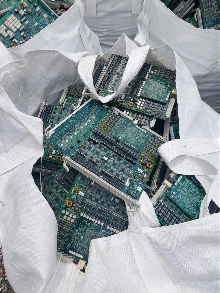 High Content Gold in PC Motherboard Scrap/Computer motherboard scrap