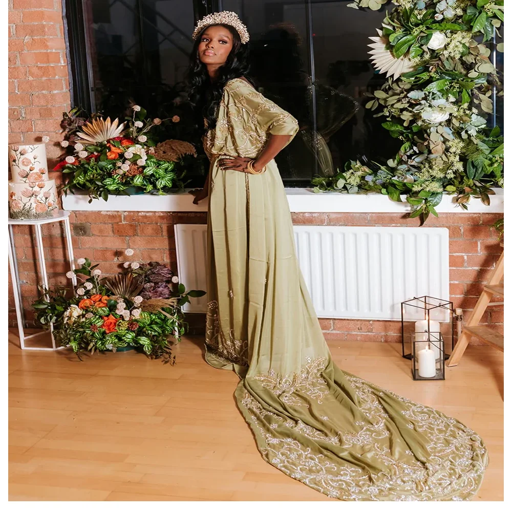 somali dress designs Special Occasion Bridal Wedding Dirac Golden Rhinestone Floral Design Dirac For Women Wedding Dirac Set size:US16W Burgundy Sequin Midi Dress Model-22 Somali traditional skirt (Googarad) with elegant