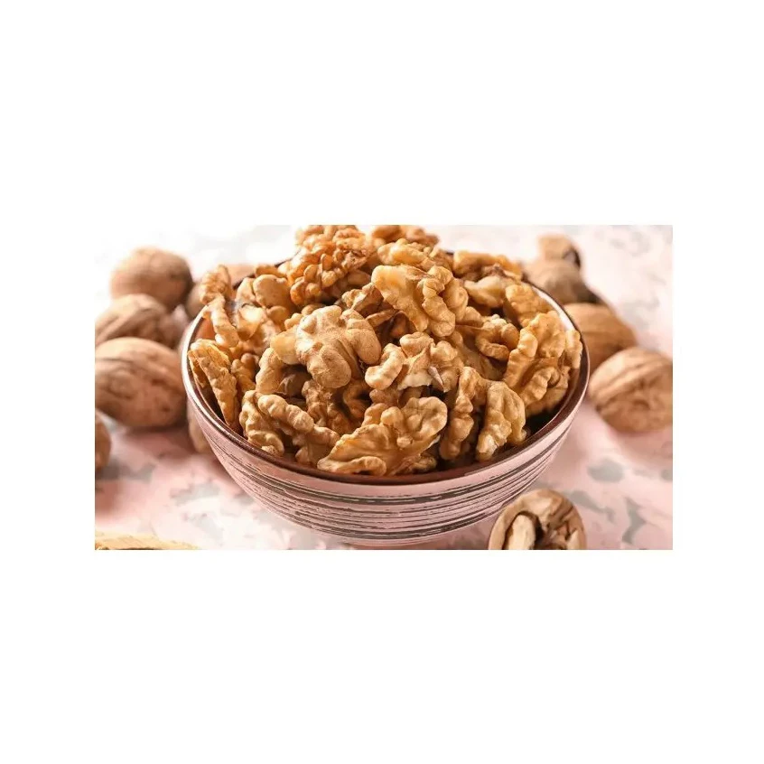 Extra Light Grade Walnut Light Kernel Wholesale Natural Bulk Large