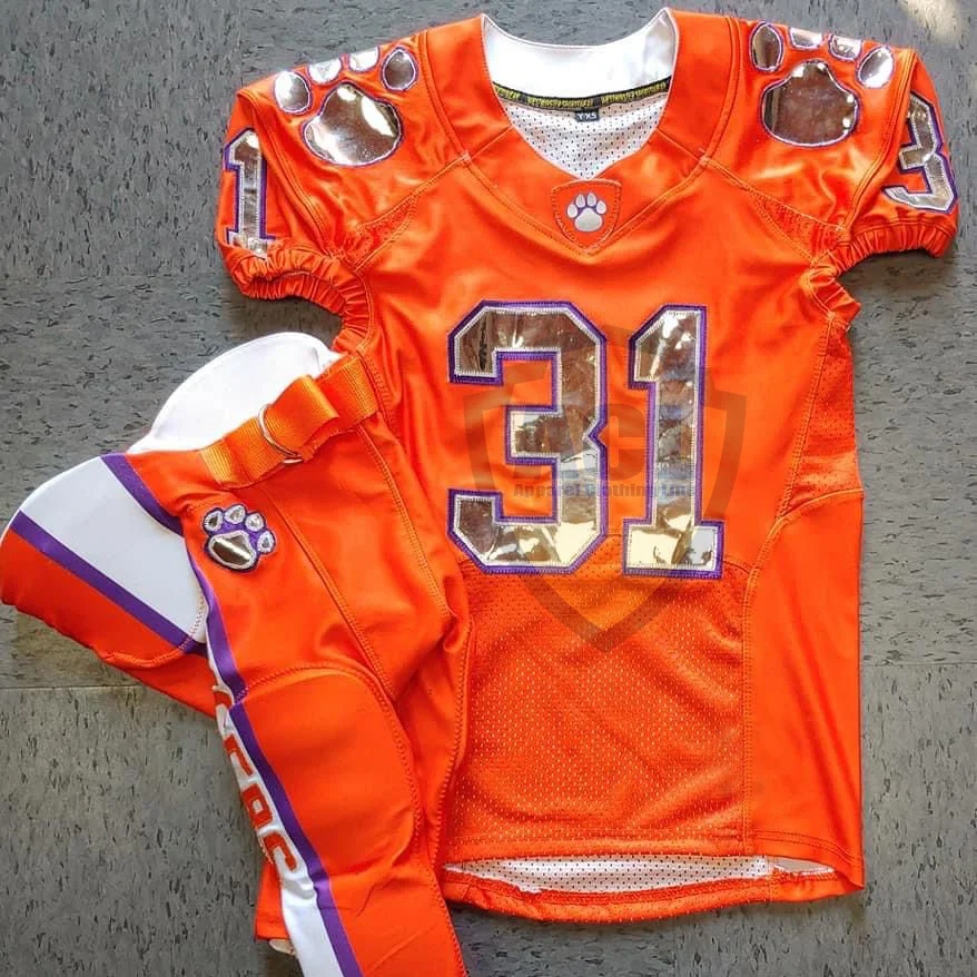 Wholesale Price American Football Uniform Sports Wear Comfortable High