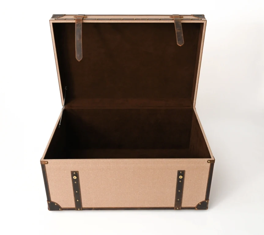High Quality Genuine Leather Heavy Duty Strong Canvas Hard Box Trunk for Easy to Travel and Storage Many Sumptuous Things