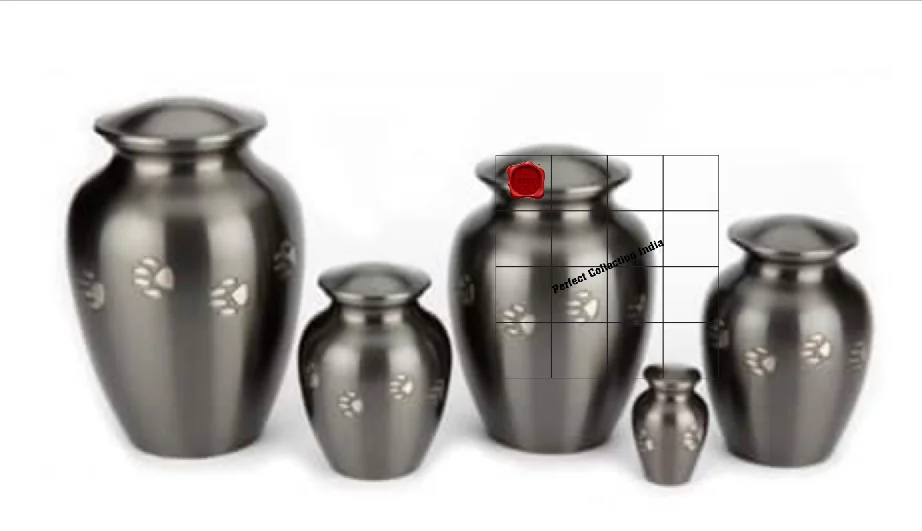 Custom Wooden Material Funeral Cremation Urn For Ashes Human Ashes Urns