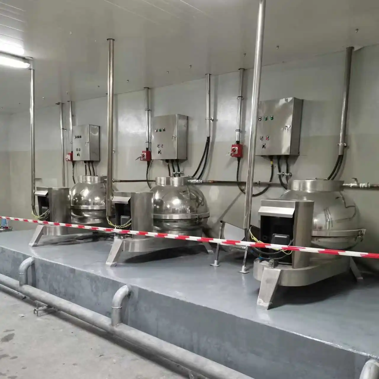 Complete sheep slaughtering line with skinning and evisceration equipment for slaughterhouse use