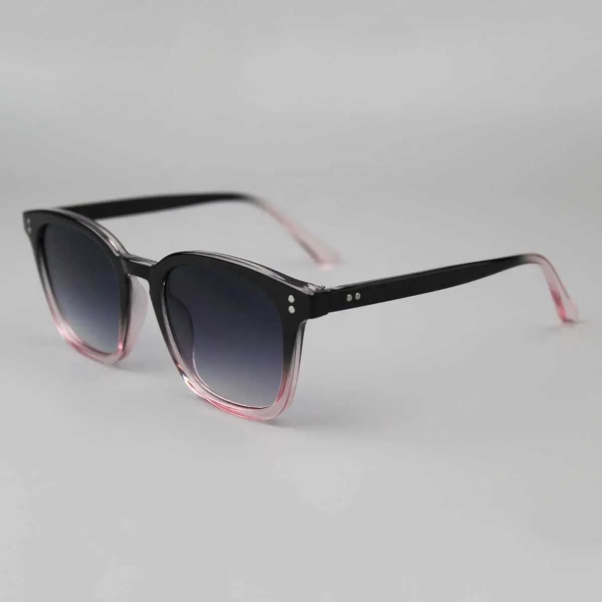 Wholesale Fashion Women High Quality UV400 Polarized Sports Sunglasses_voghion.com