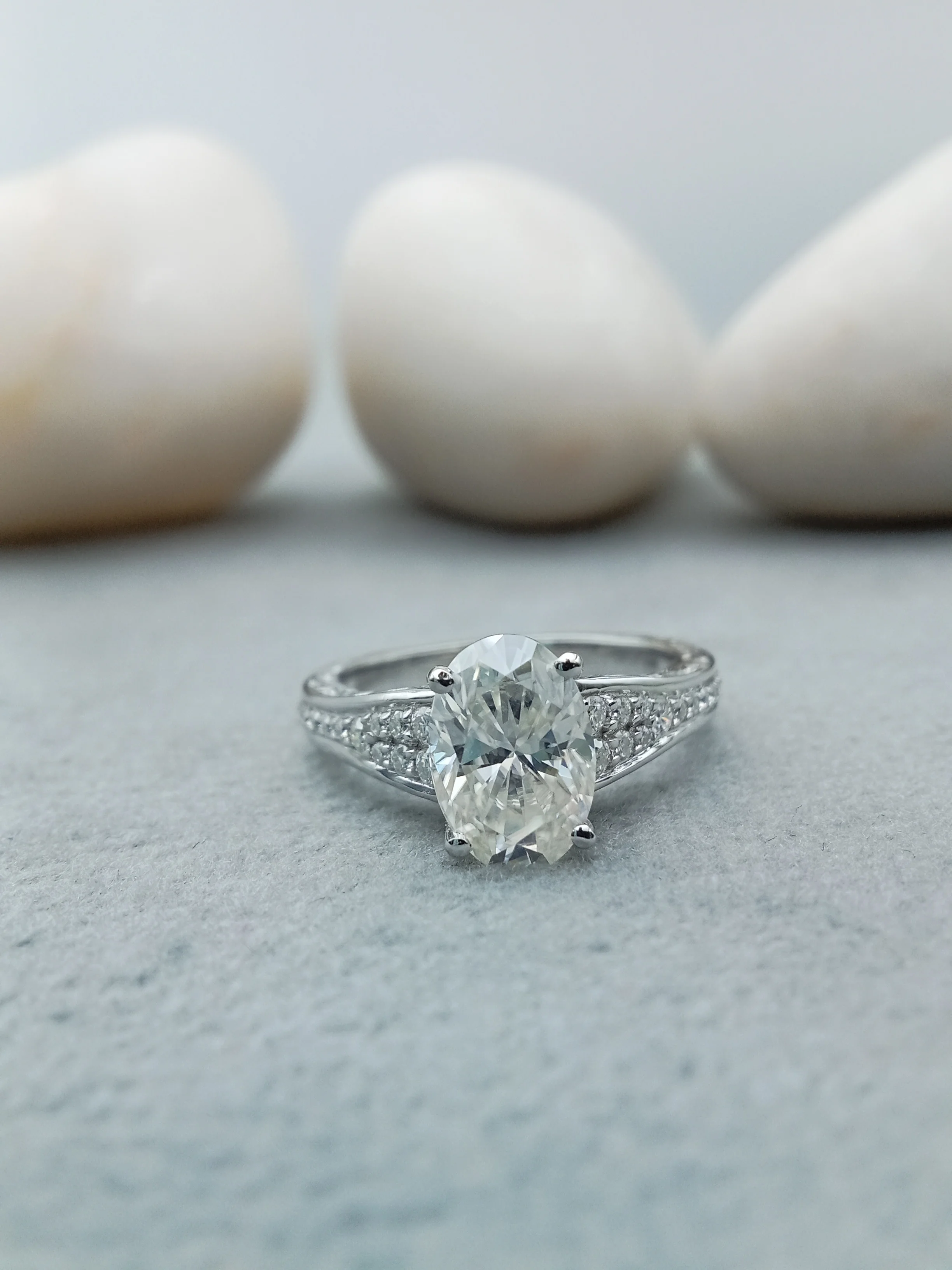 2ct Oval Shape Custom Fancy Solitaire VVS Lab Grown Diamond 14k 18k ...