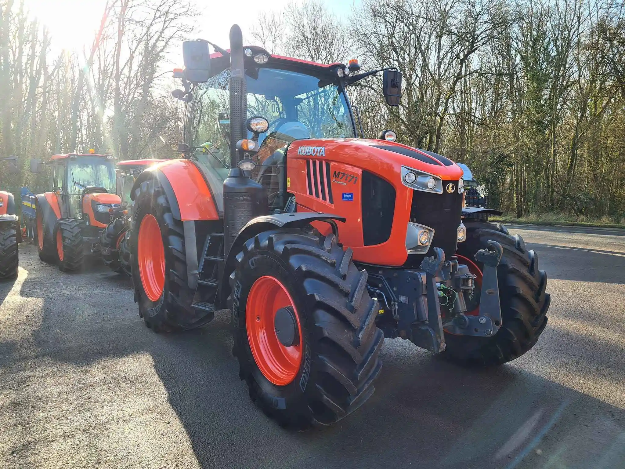 Kubota M7171 Tractors - High Productivity Agricultural Machinery