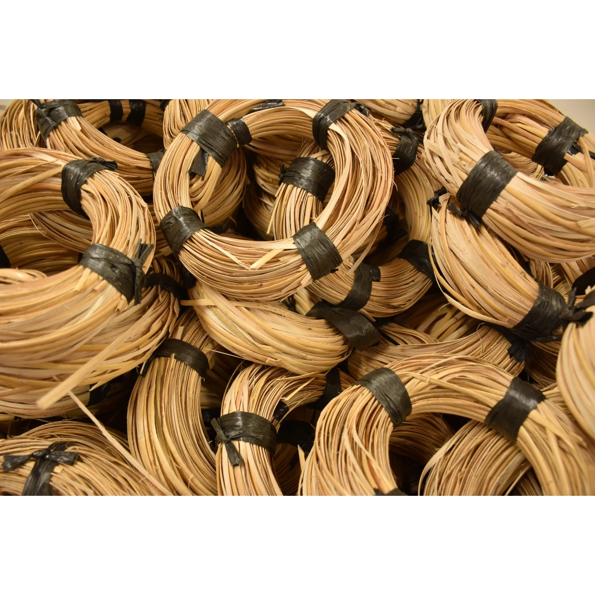 High Quality Natural White Rattan Peel And Supplier Of Rattan Split,Rattan Strips Buy Vietnam