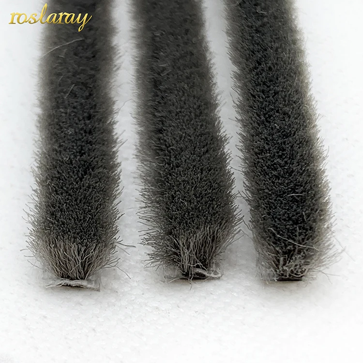 Weather Stripping Seal Groove With Poly Pile Threshold Sealing Strip