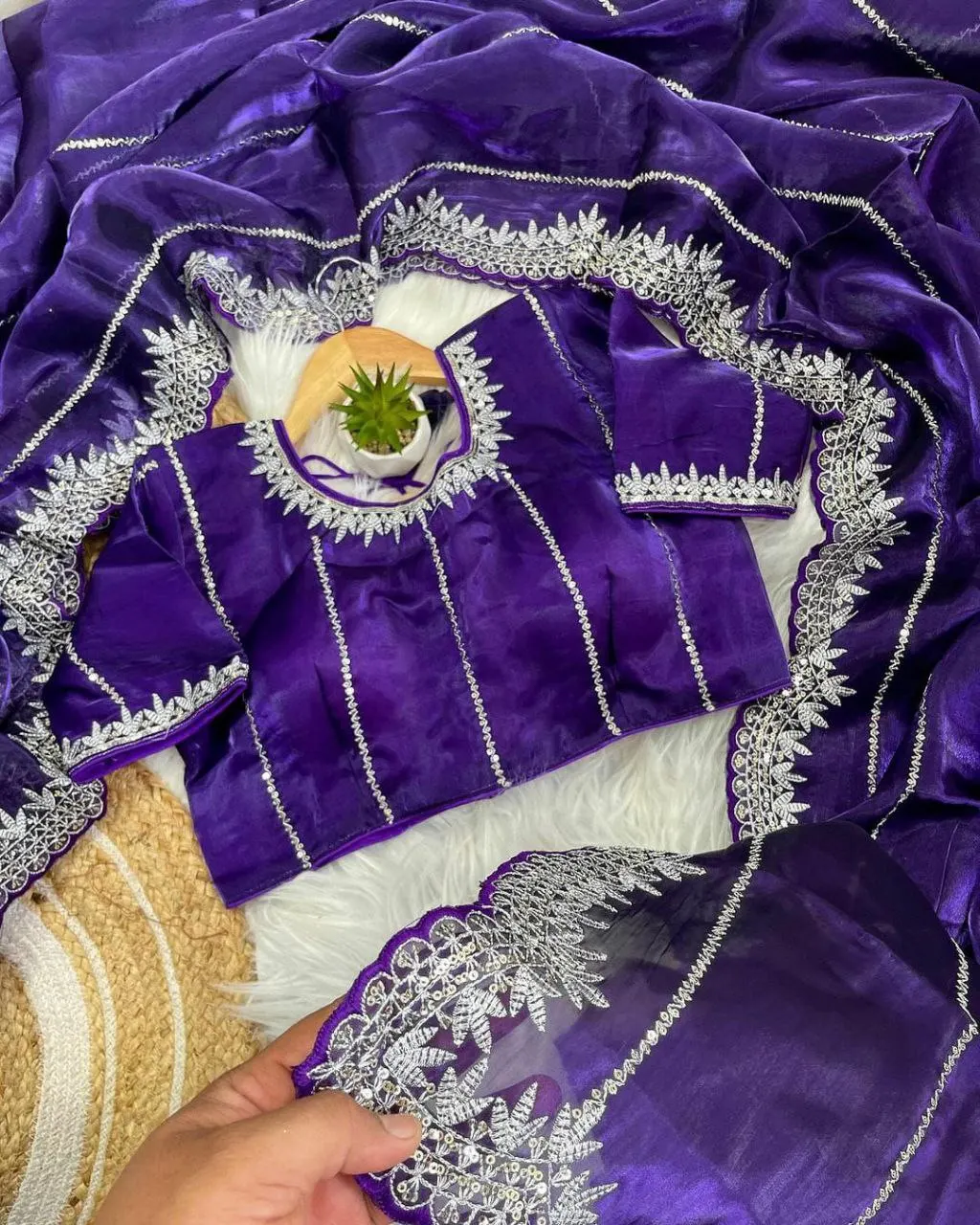 Dual Colour Sequence and Thread Embroidery Work Smooth& Soft Silk Fabric Elegant Ethnic Wear Fancy Saree for Ladies Party Wear