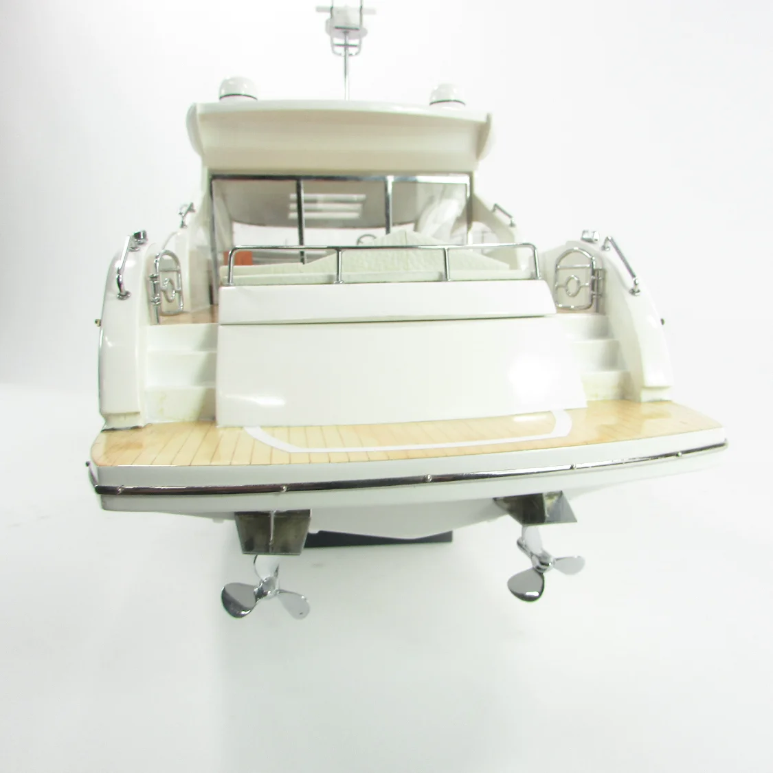 SUNSEEKER PREDATOR 62 WOODEN MODEL BOAT - HANDCRAFTED DISPLAY MODEL YACHT for DECORATION - MODERN YACHT MODEL