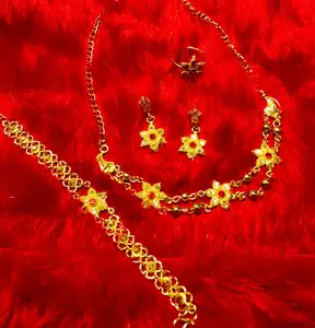 24K Gold Plated Dubai Vintage Fashion Jewelry Necklace Set Earrings Bangles Combs Brooches Copper Material Diamond Germany