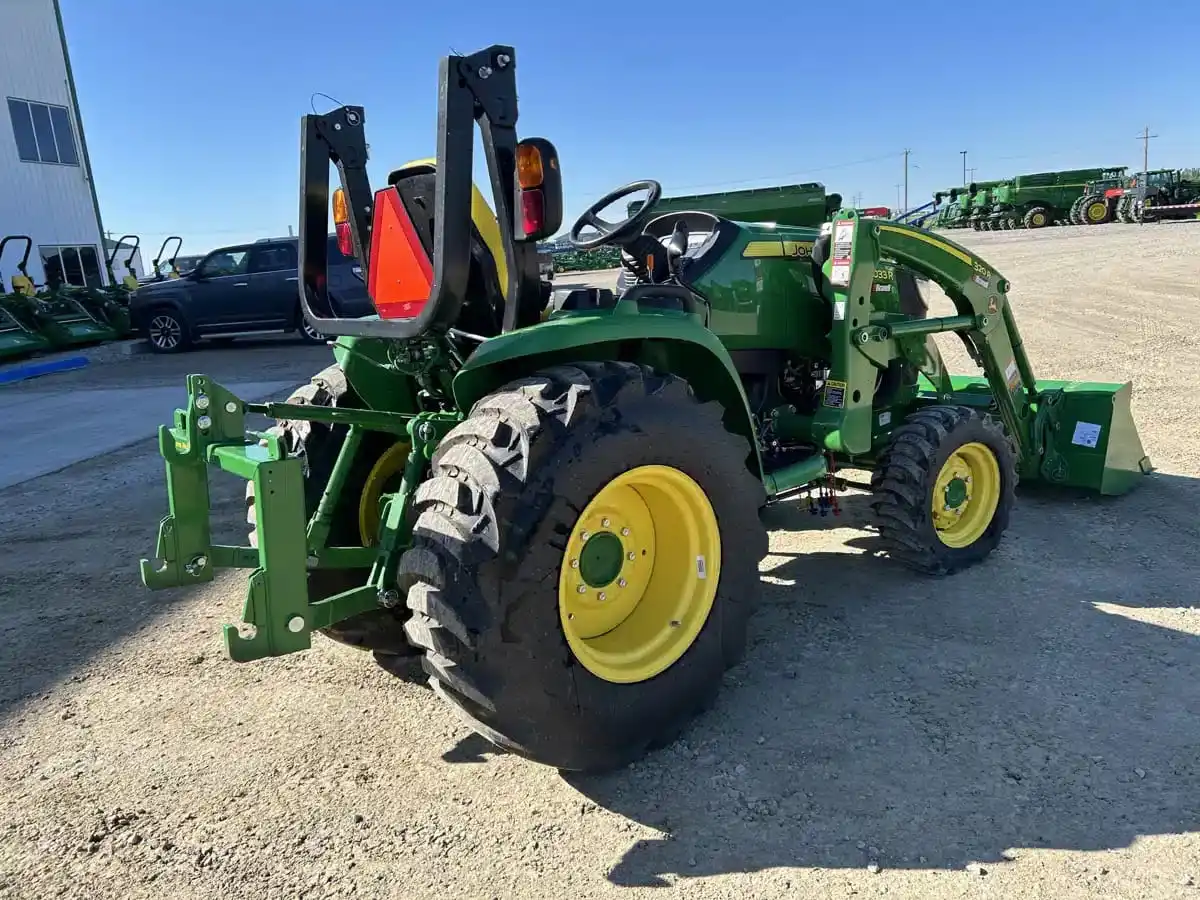 New/Used 2018 Johnn Deeree 3033R Compact Utility Tractors Wholesale Supplies