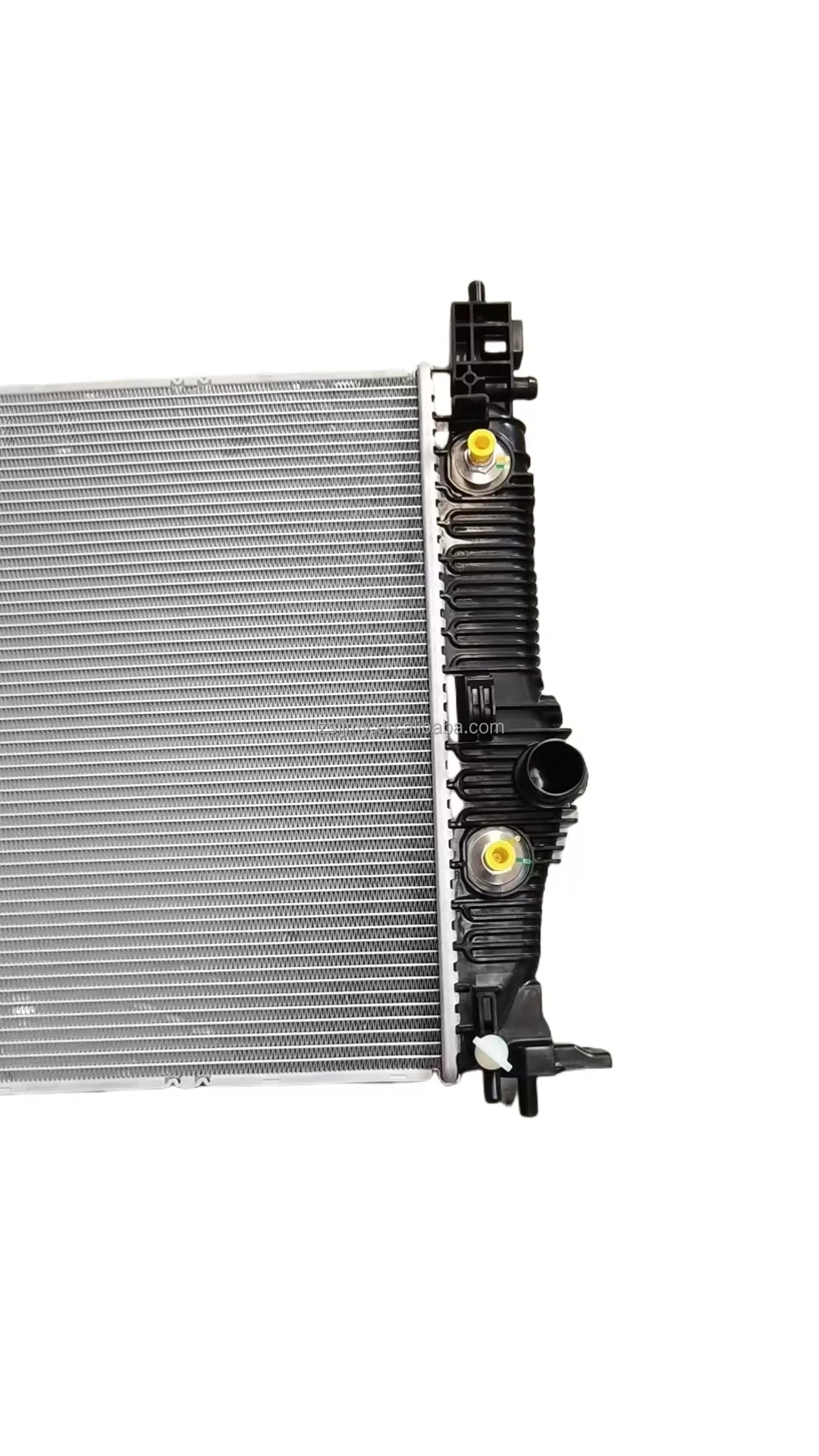 2024 Chevrolet TRAX Engine Radiator Cooling Radiator Auto Spare Parts for TRAX  Auto Spare Parts Supplier 42766937 supplier