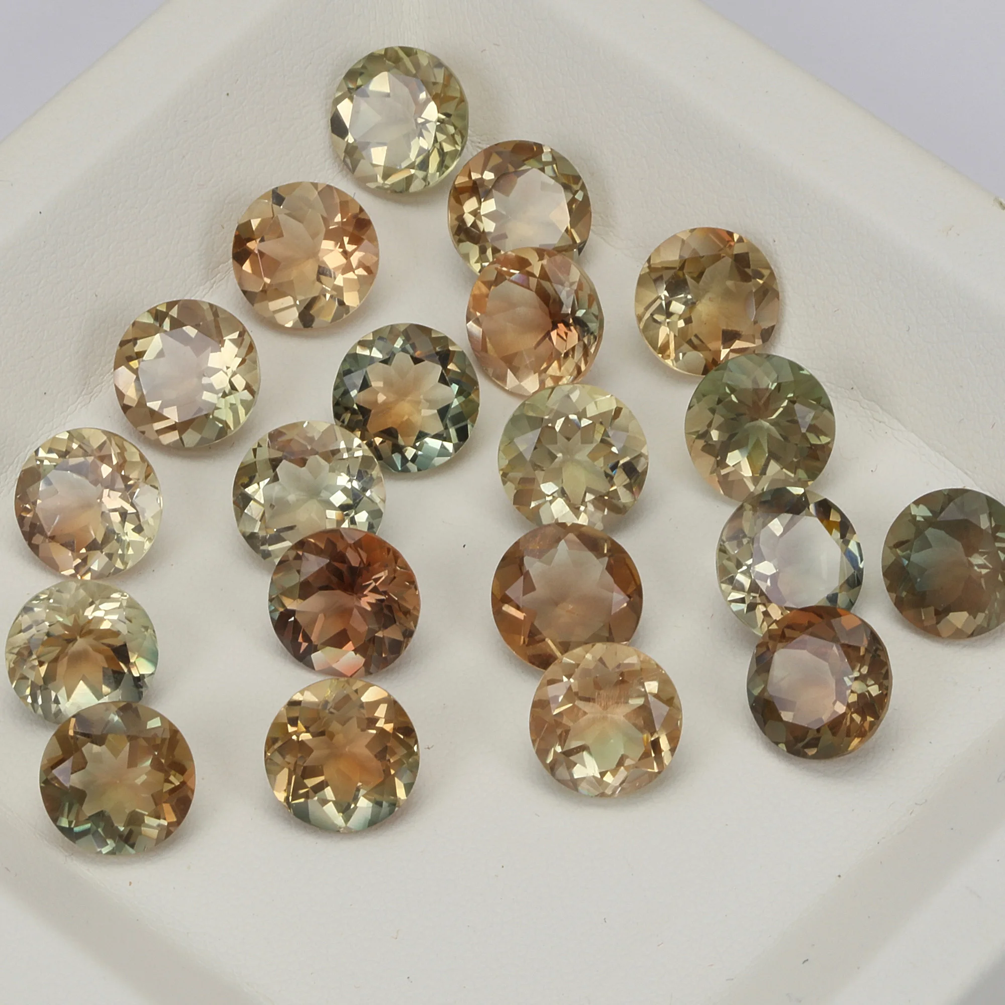 Unheated Oregon Sunstone Faceted Cut Good Quality Natural Reddish Green Loose Gemstone For