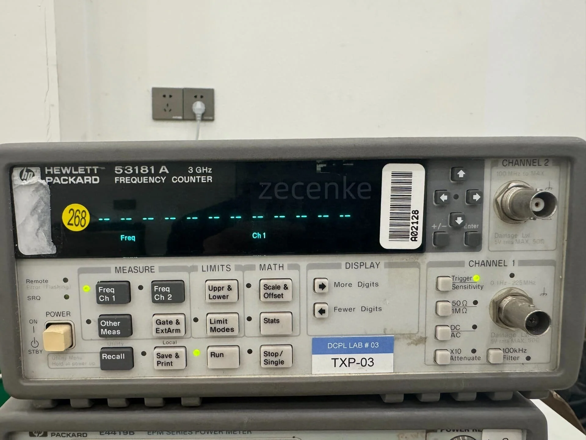 HP/Keysight Agilent 53181A Universal Frequency Counter 225MHZ,10