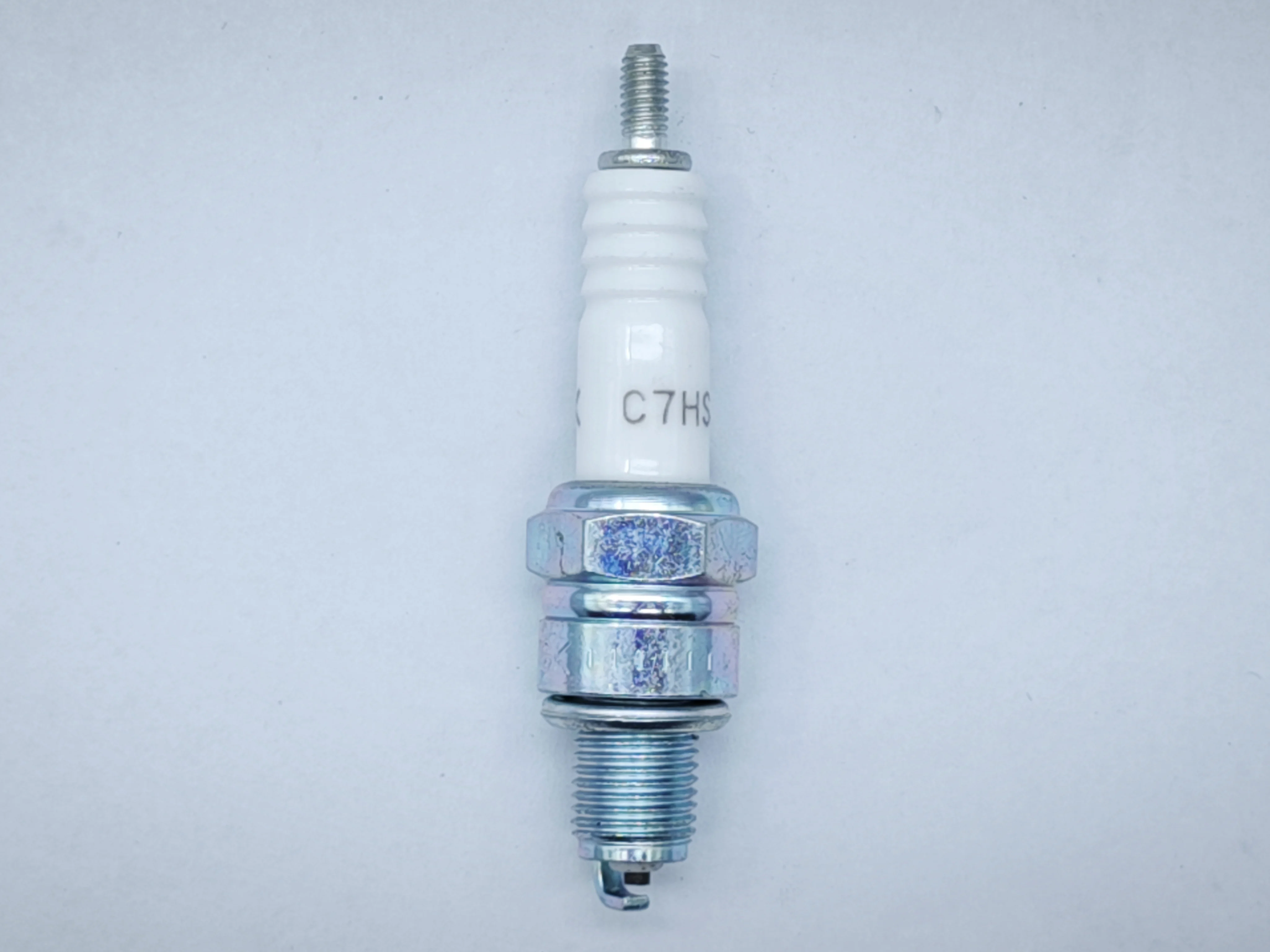 New C7HSA Iridium Platinum Spark Plug Wave100R/Mio Sporty/Soul/Fino/Nouvo Motorcycle Spare Parts Accessories