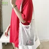 สีขาว