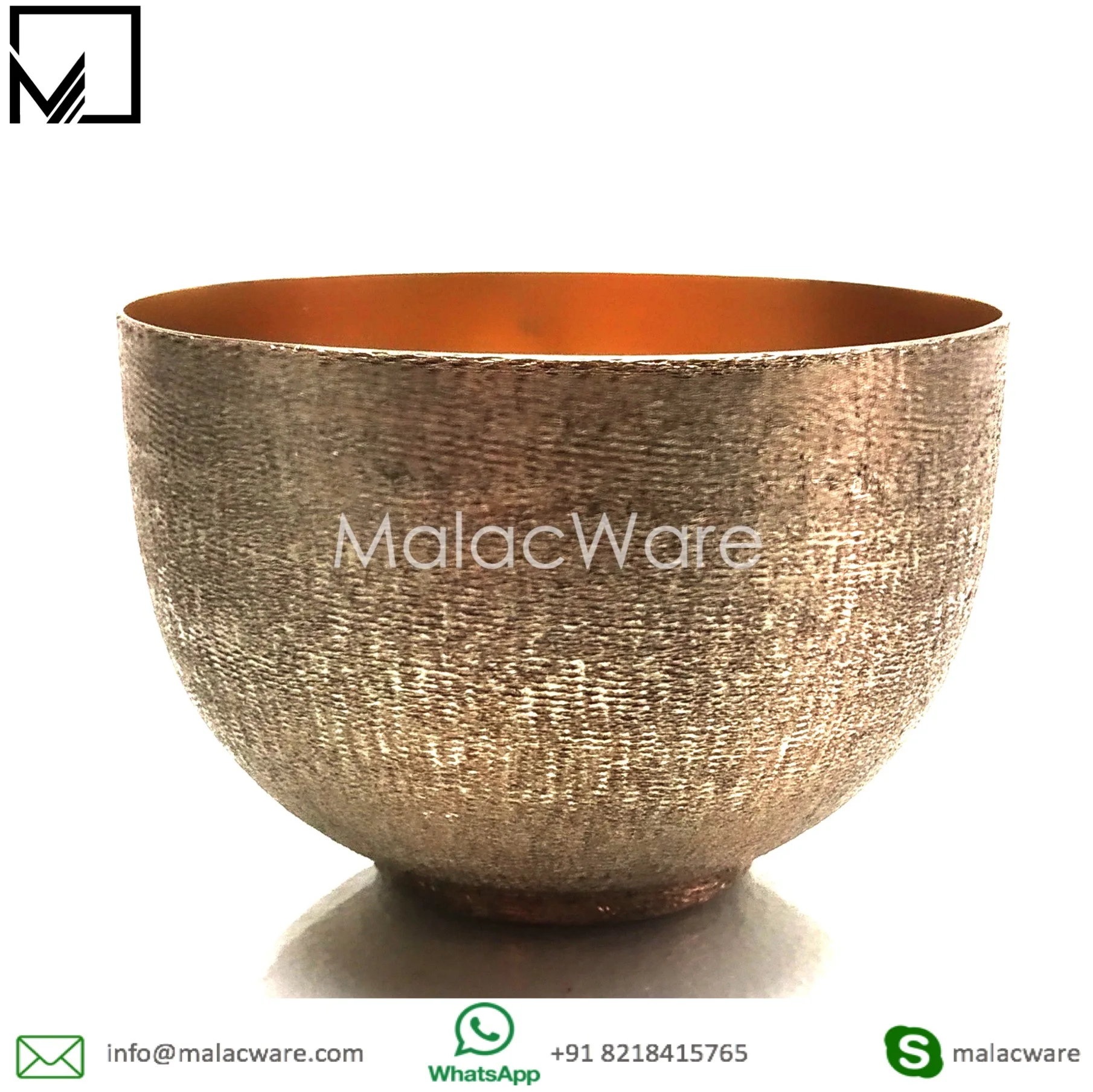 Classic Design Metal Flower Vase Gold Rusty Style Material Medium Size