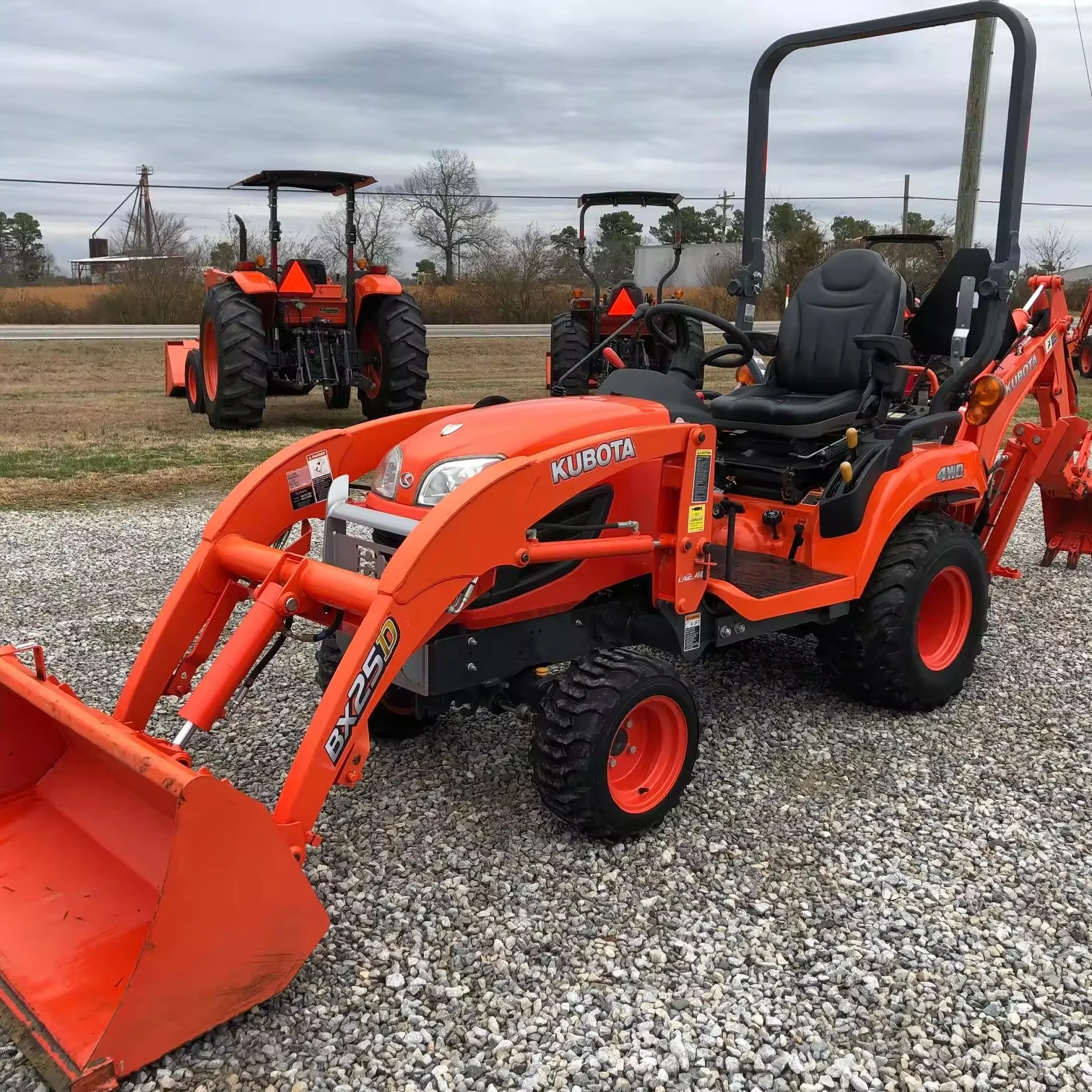 Kubota BX25D 35 35HP Tractor Model With Front Loader Available| Alibaba.com