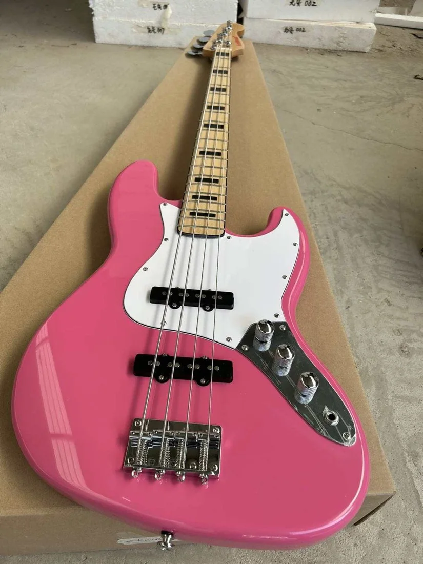 Casino Tune-Style Beginner Electric Bass Guitar Set (Hot Pink)