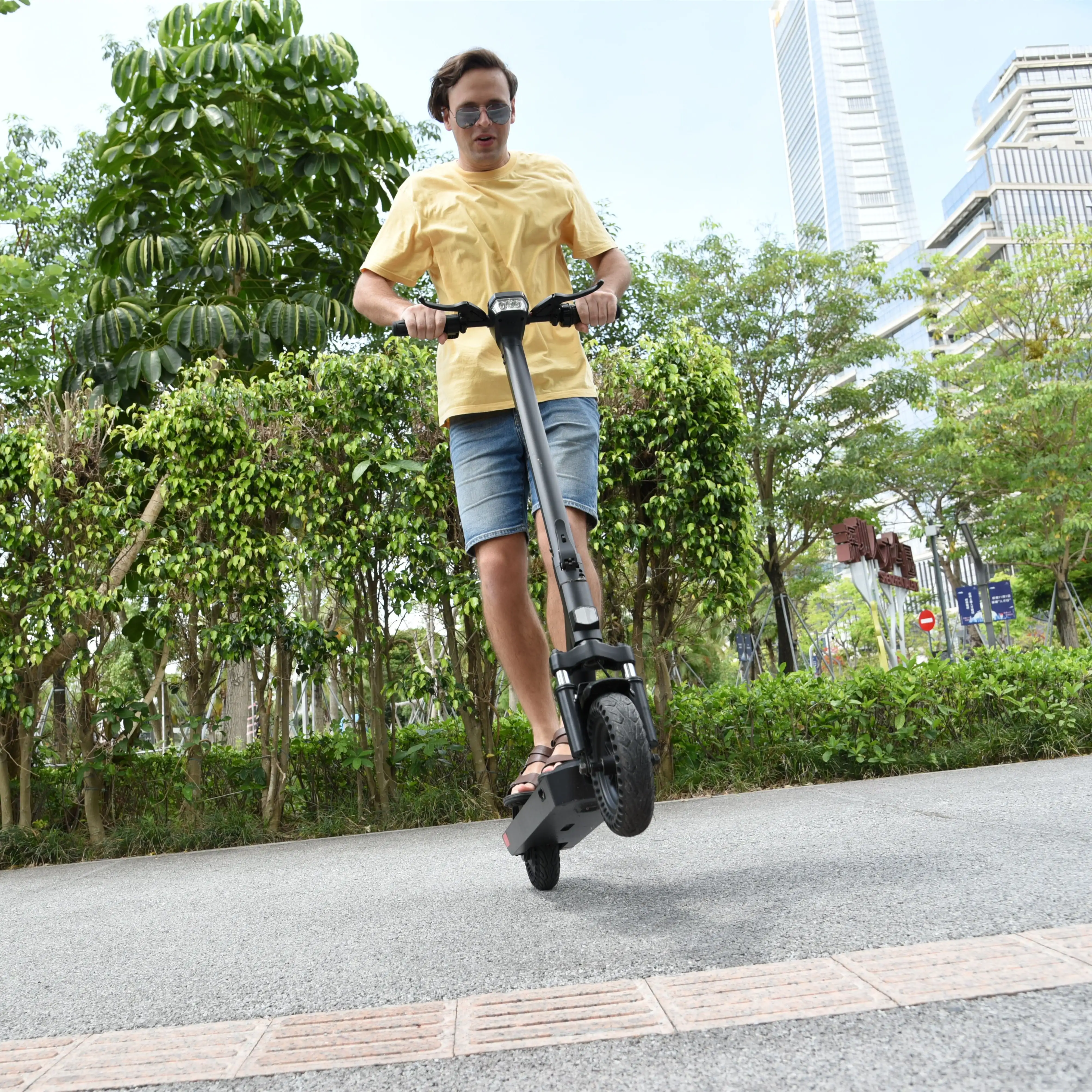 Mankeel MK089 Pionier Electric Two-Wheel Scooter