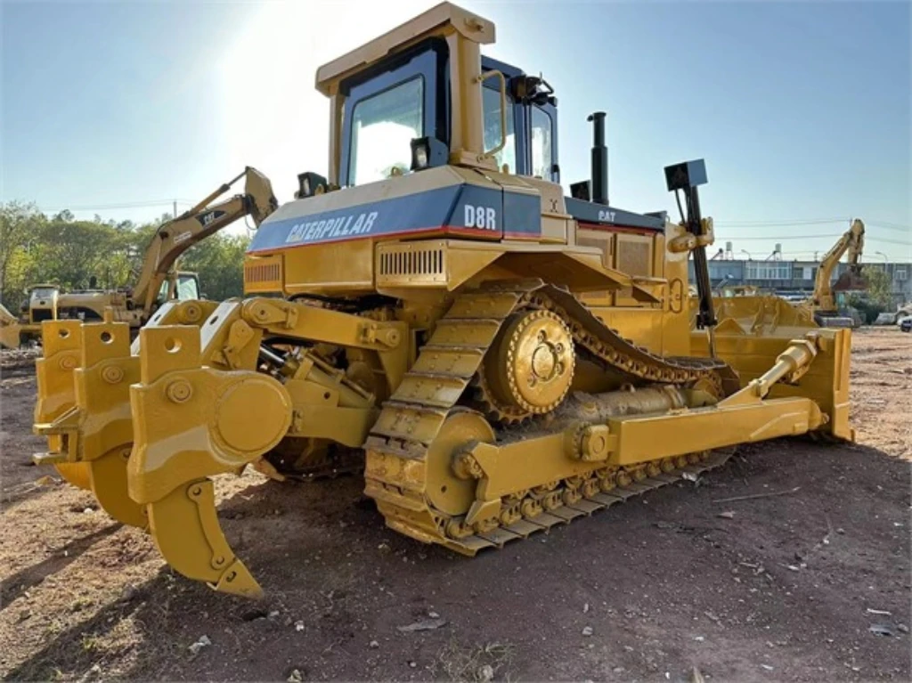 CAT キャタピラー　D8R Cat D8R 大型ドーザ | Caterpillar