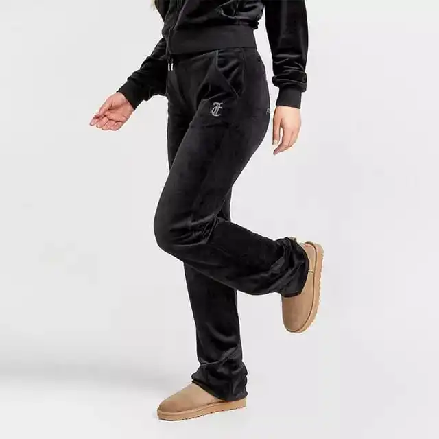 Black Sweatsuit Velvet Design Velvet Tracksuit Two Piece Jacket Pants Set Women Velour Tracksuit High Quality Rhinestone Woman