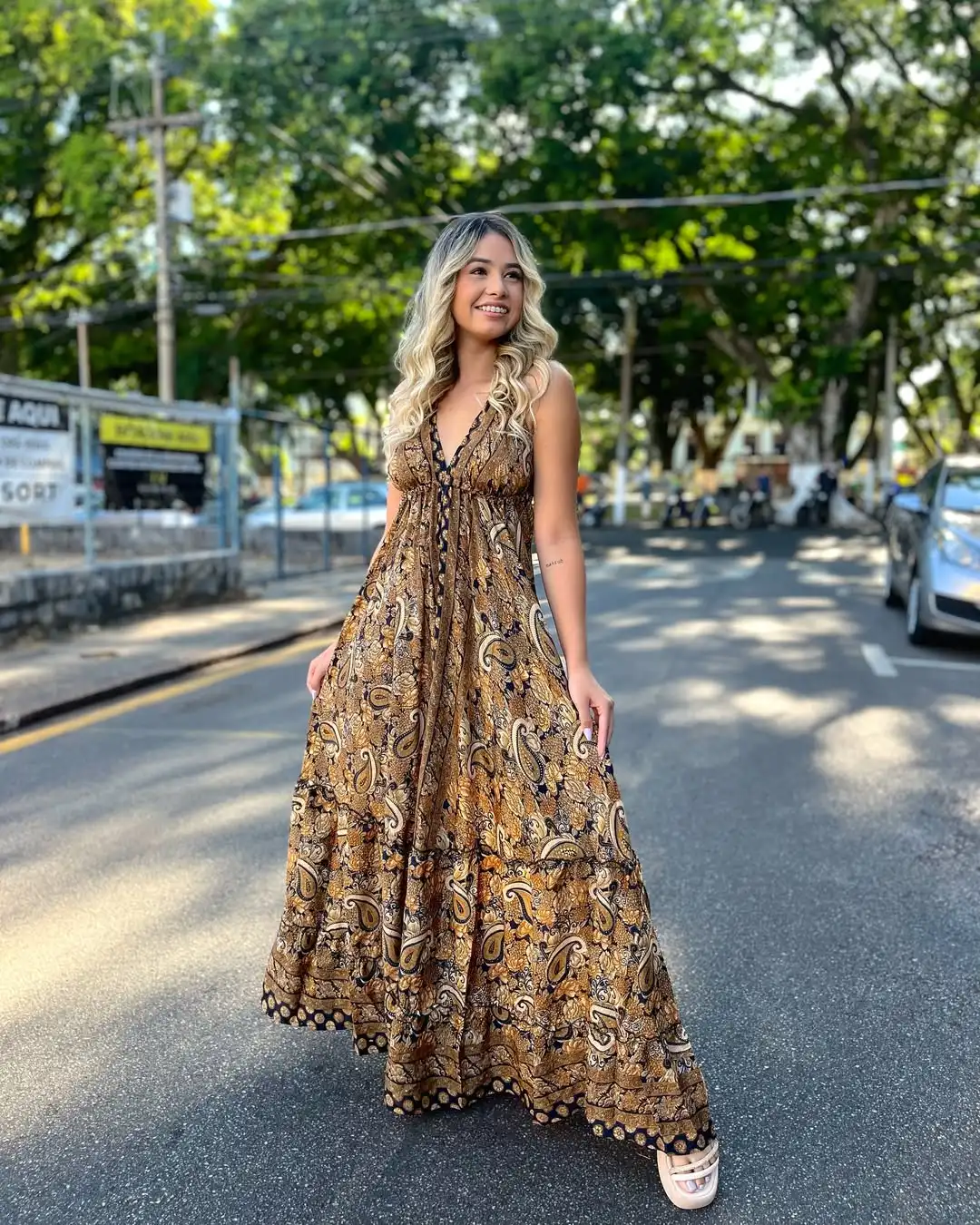 High Quality Indian Cotton Eco-Friendly Floor-Length Maxi Dress for Women Floral Print Breathable Digitally Printed Natural High Quality Indian Cotton Eco-Friendly Floor-Length Maxi Dress for Women Floral Print Breathable Digitally Printed Natural