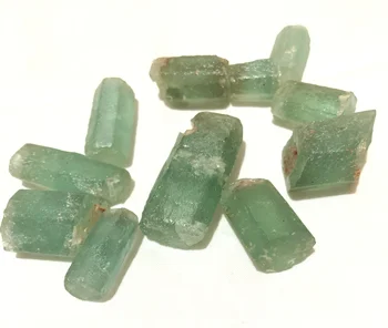 Full crystal Aquamarine raw ore