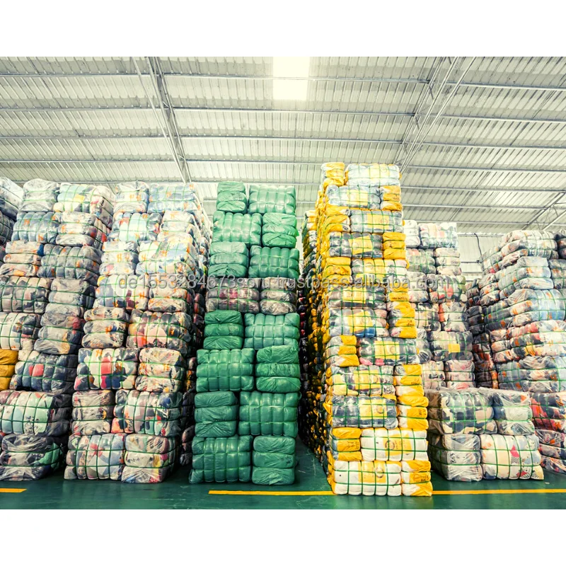 Used clothes GMBH (8).png