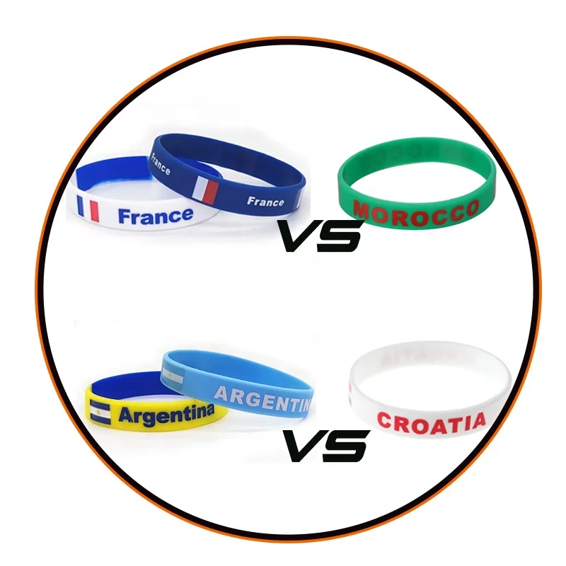 Best Souvenir Gift 2022 Qatar Silicone Football Bracelet Custom
