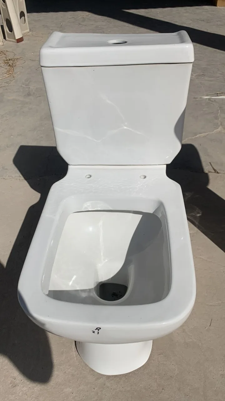 Square Shaped Captiva Two Piece Ceramic WC & Bathroom Sink Set with Dual Flush P-Trap & S-Trap Drainage From Indian Factory