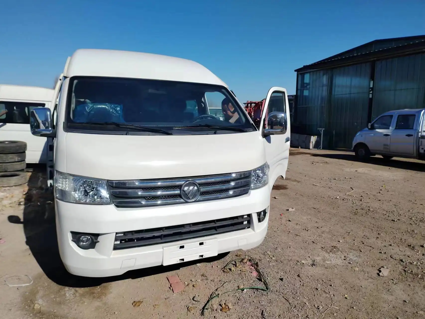 Well Refurbished Mini Bus Foton Hiace Van Diesel Engine 16 Seats Hiace Bus