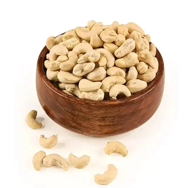 Cashew nuts Vietnam High quality Cheap price Raw Cashew nuts W320 high quality