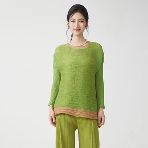 Factory Direct Fashion Women's Pleated Tops Stretch Casual T-shirt Elegant Irregular Tops